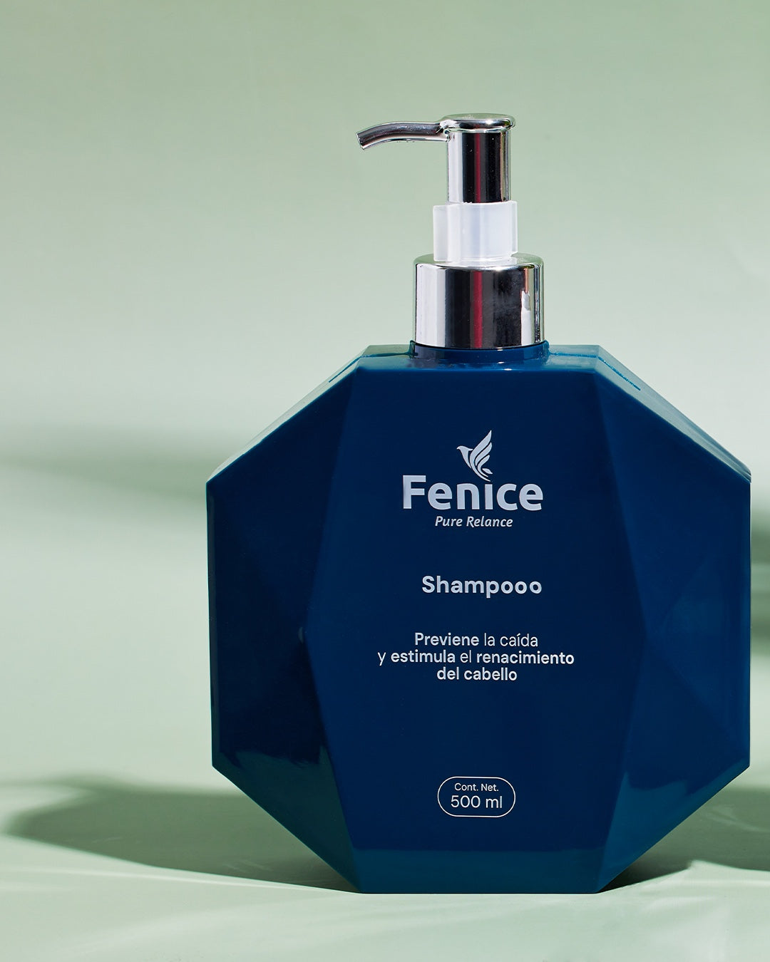 Sabemos cómo se siente la pérdida de cabello, estamos para ayudarte.